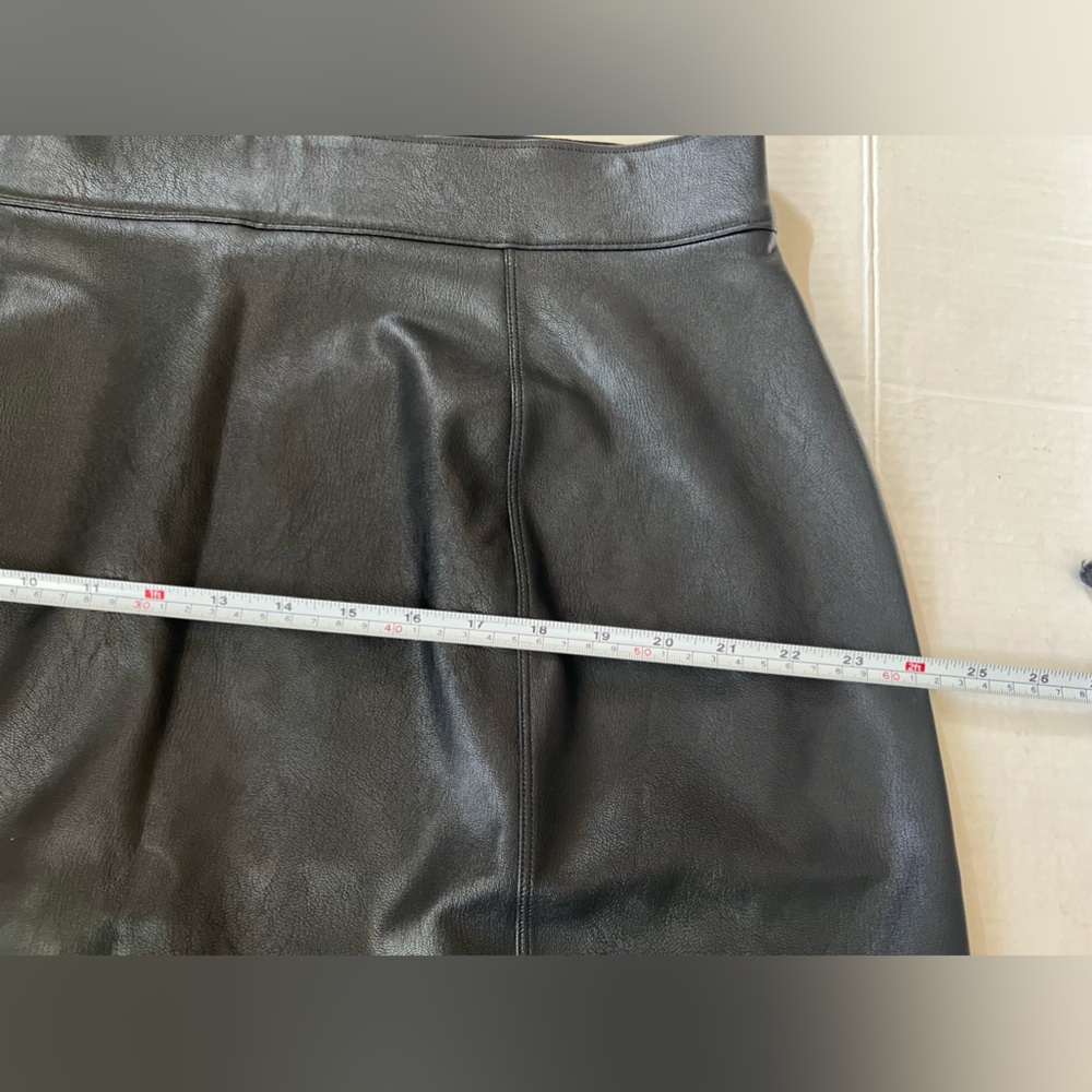 SPANX Black A-Line Mini Skirt - Picture 8 of 10